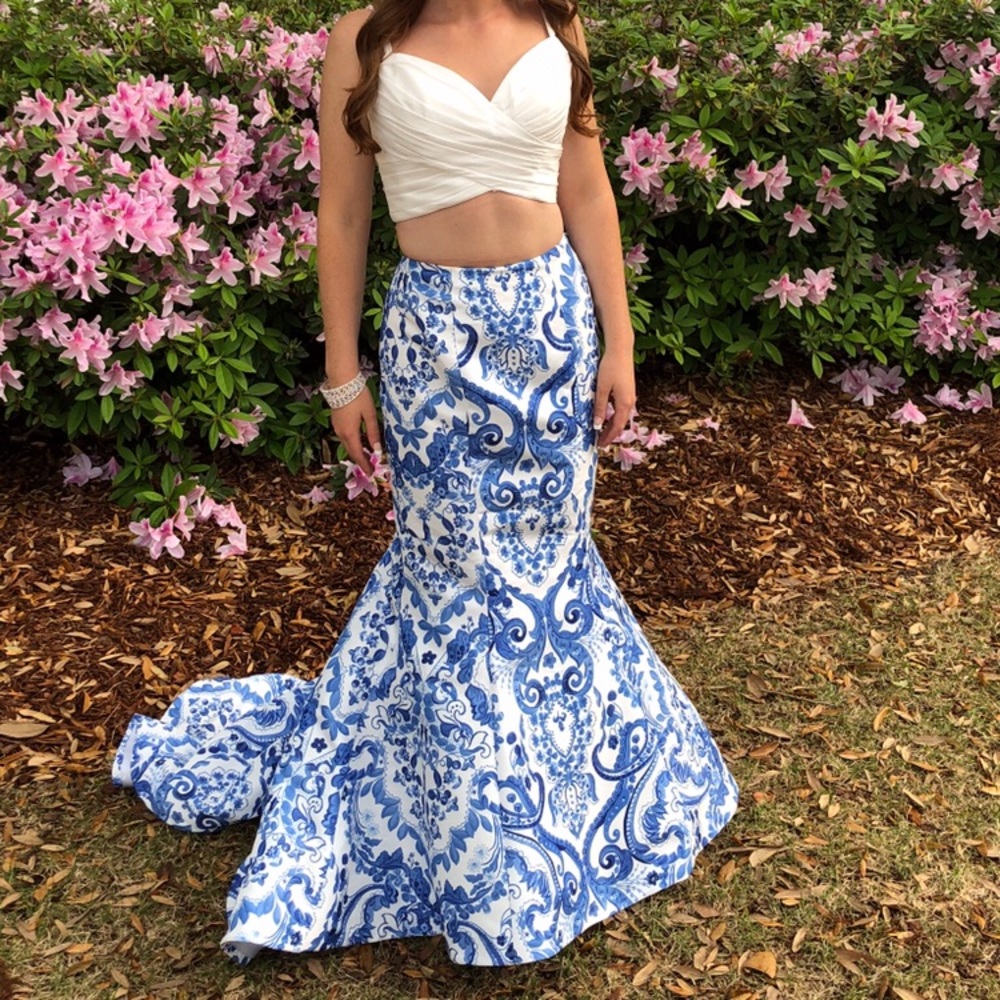 Sherri Hill White and Blue Prom Dress